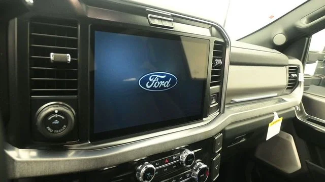 New 2026 Glacier Gray Metallic Tri-Coat Ford F-350® Platinum® image 16