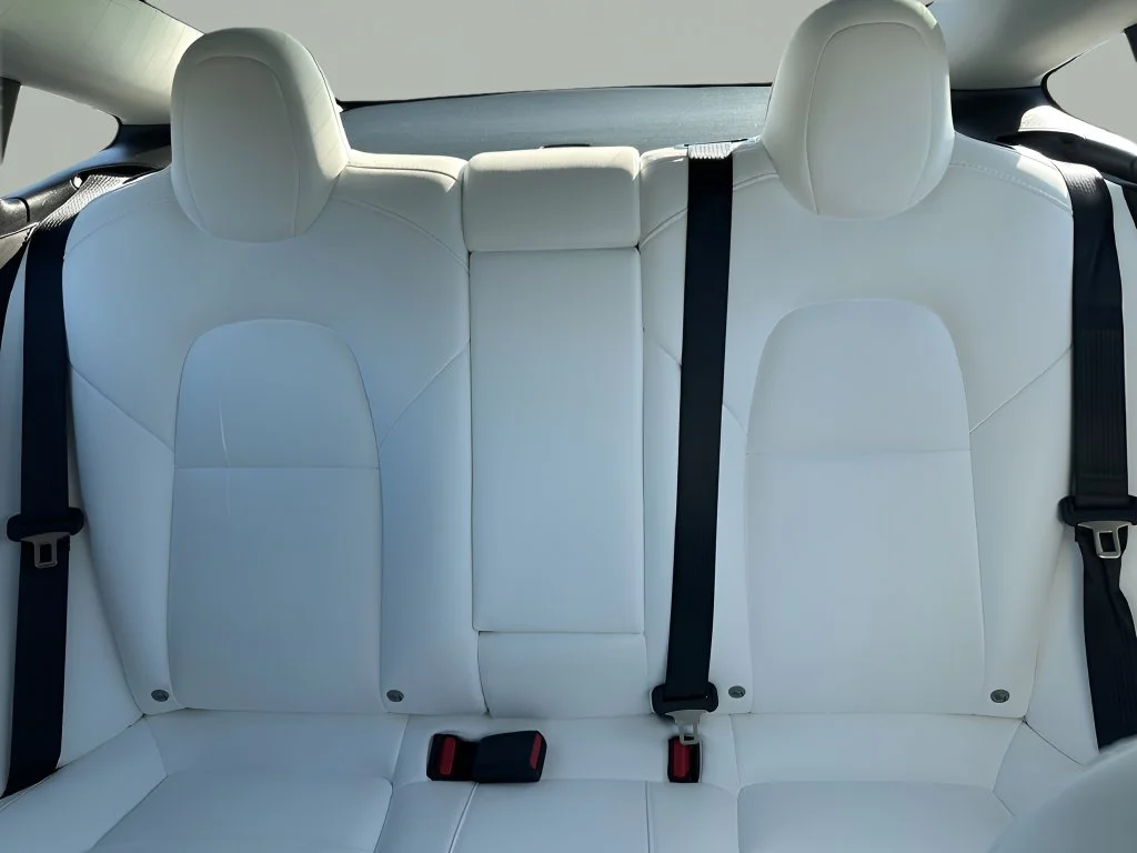 Used 2022 White Tesla Base image 12
