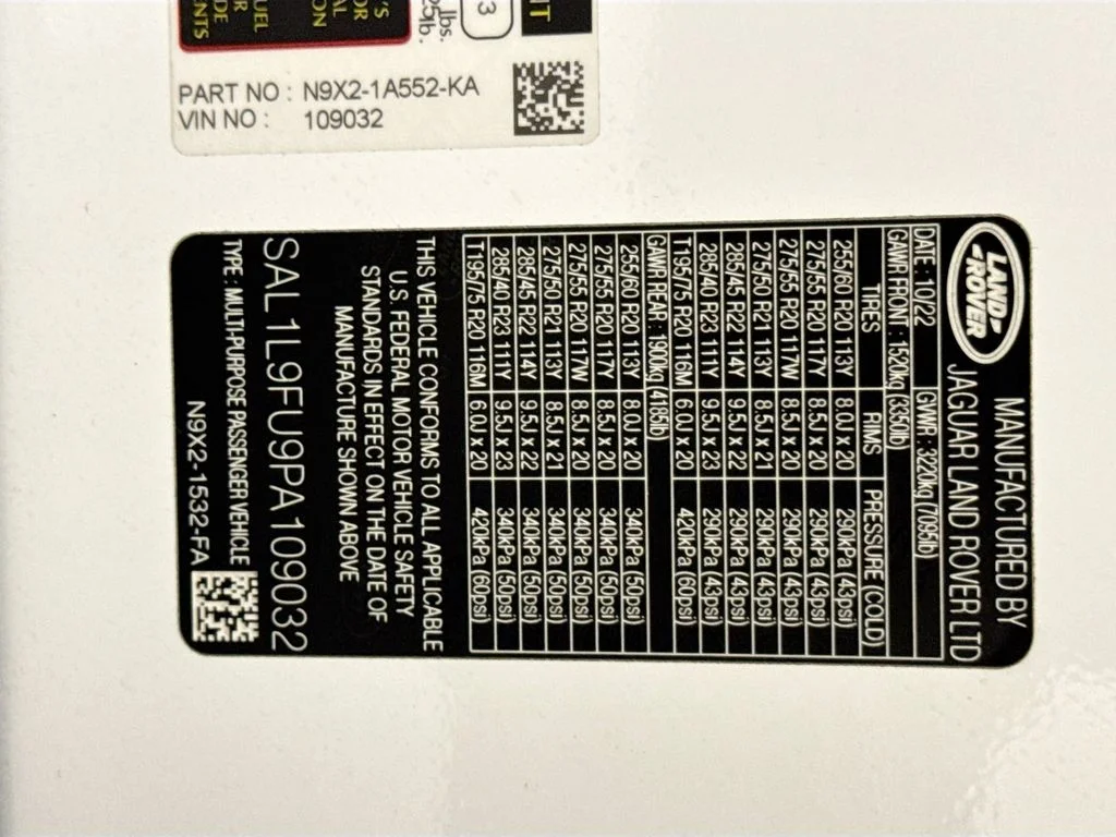 Certified Used 2023 White Land Rover SE Dynamic image 34