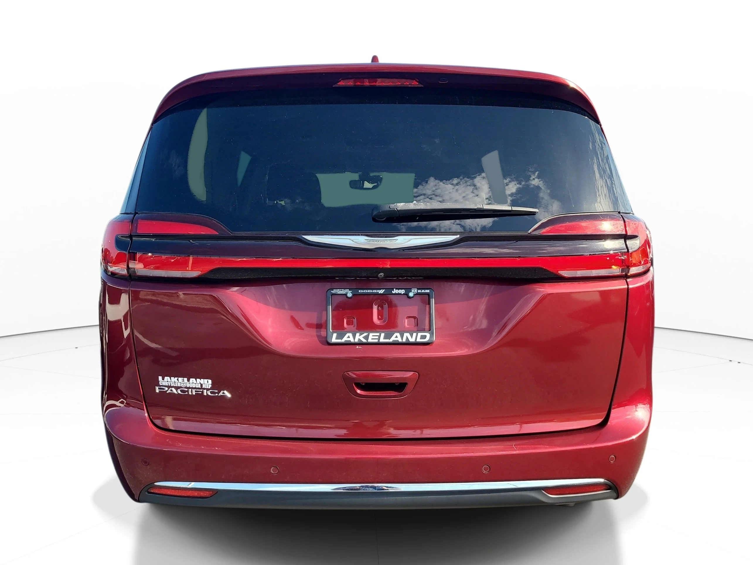 Used 2021 Velvet Red Pearlcoat Chrysler Touring image 5