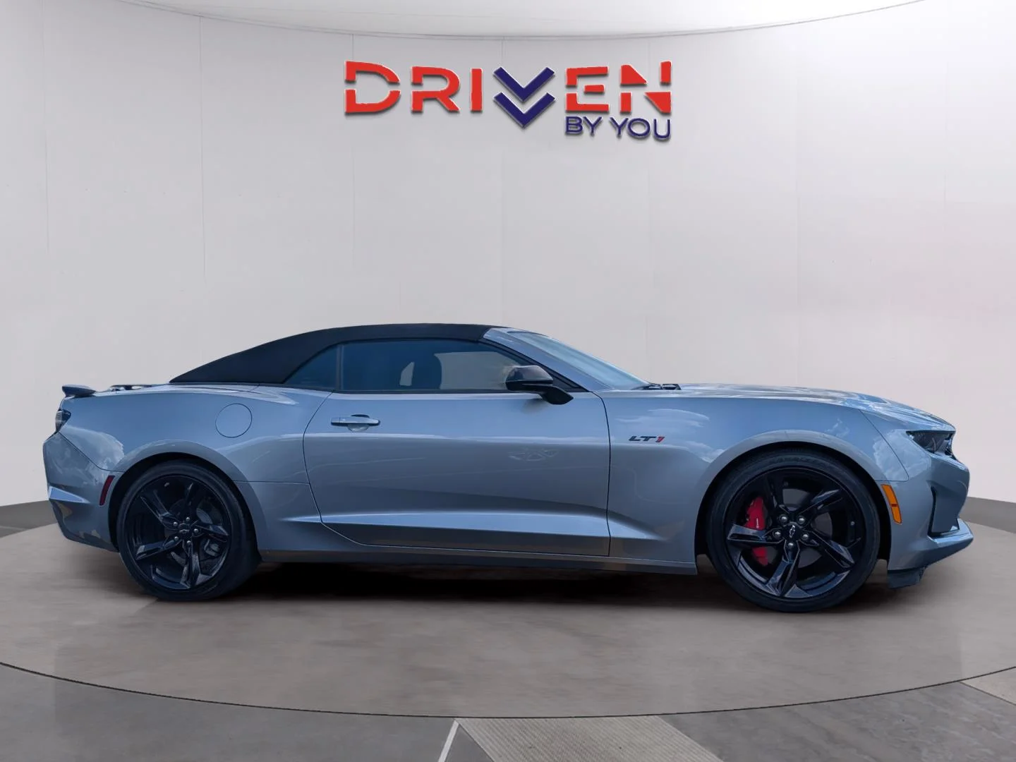 Used 2023 Sharkskin Metallic Chevrolet LT1 image 6