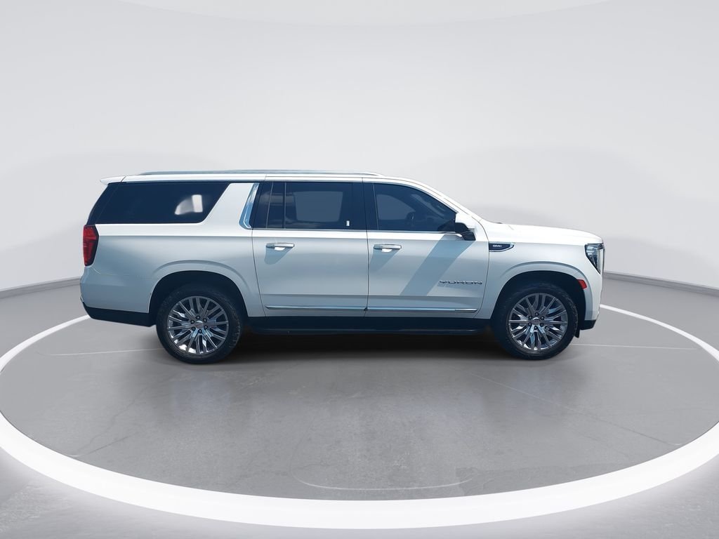 Used 2023 White GMC SLT image 9