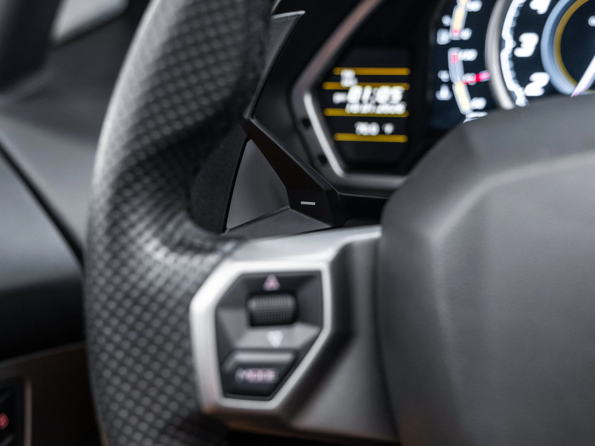 Used 2014  Lamborghini LP700-4 image 44