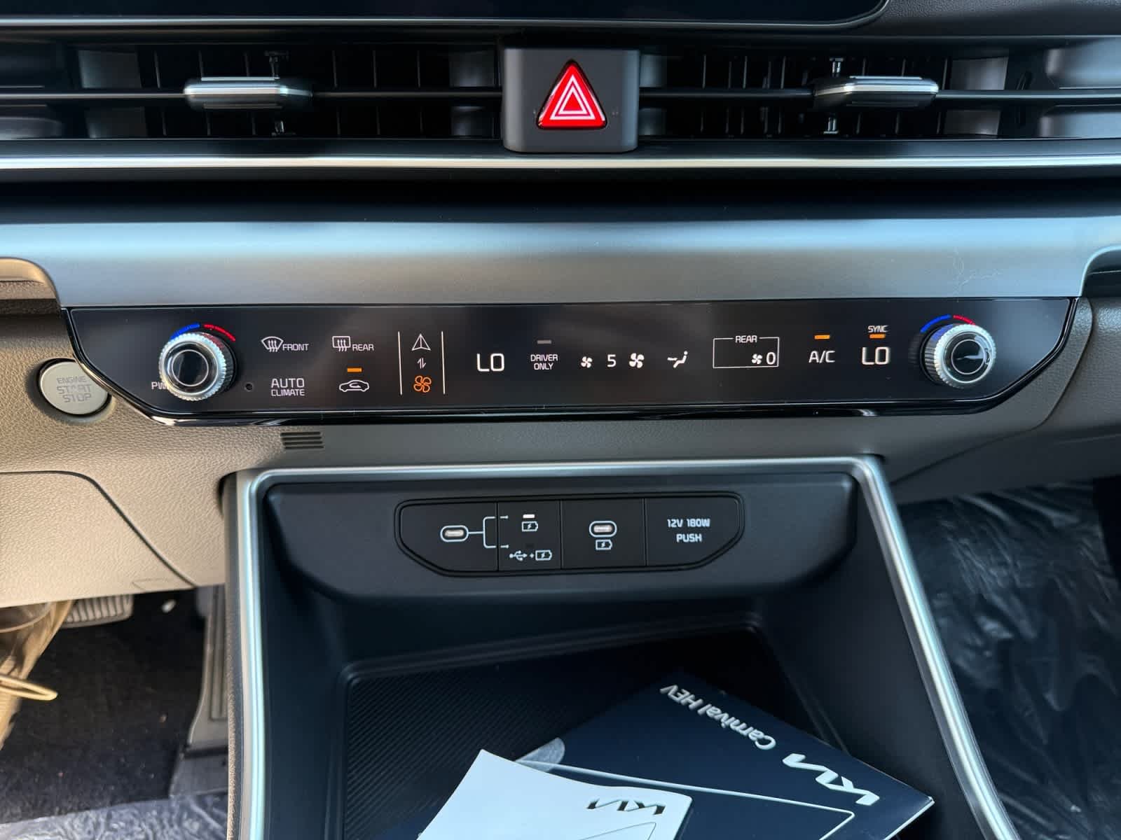 New 2026 Snow White Pearl Kia LXS image 16