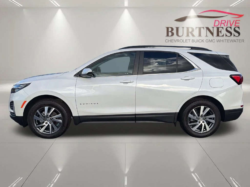 Certified Used 2024 Iridescent Pearl Tricoat Chevrolet LT image 5