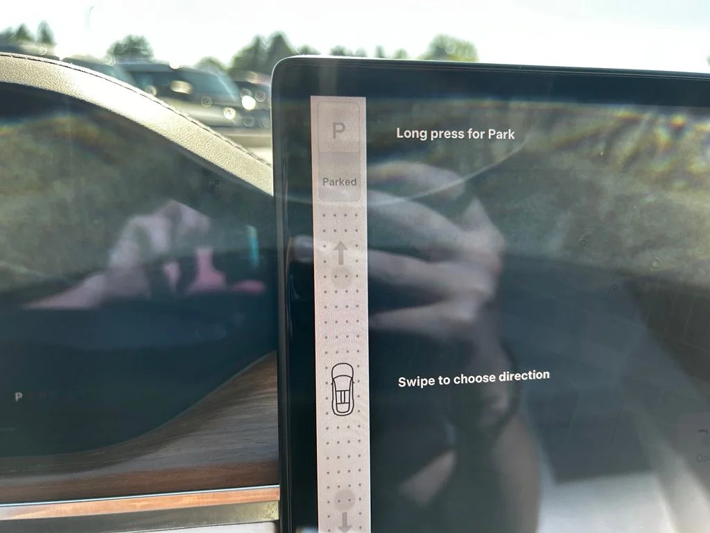 Used 2023 Deep Blue Metallic Tesla Standard Range image 18