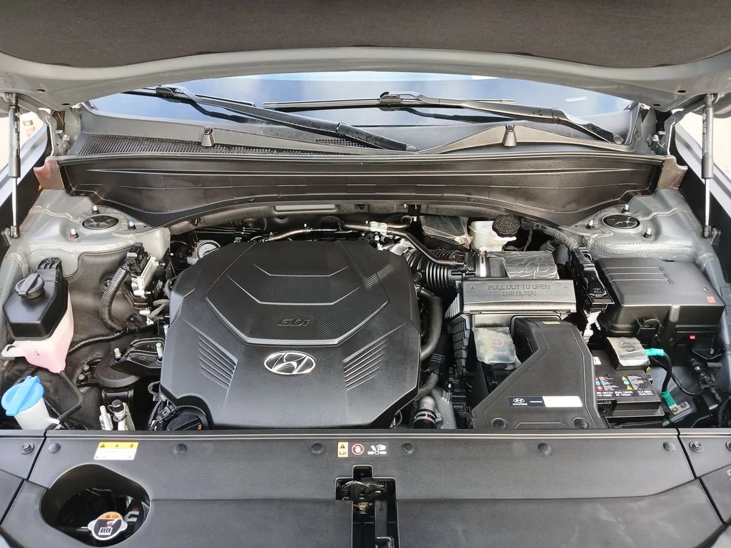 Used 2025 Gray Hyundai Calligraphy image 31
