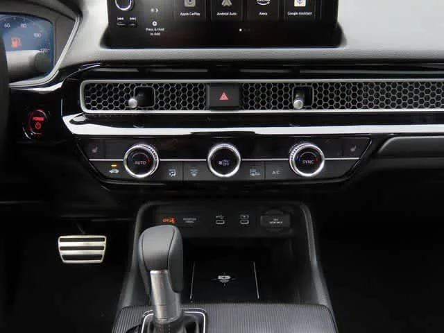 2025 Honda Civic Sport Touring - Photo 22