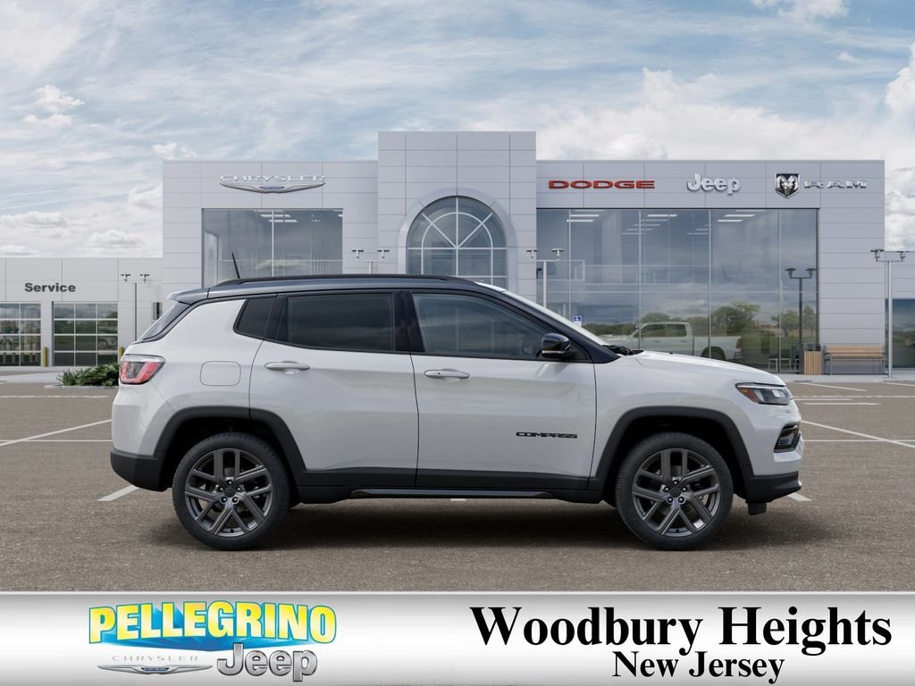 New 2025 Bright White Clear-Coat Exterior Paint Jeep Limited image 21