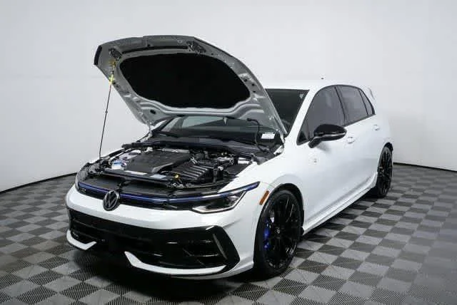 New 2026 Pure White Volkswagen  image 29