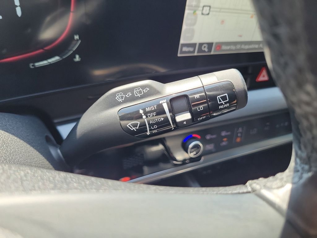 Used 2023 White Kia EX image 30