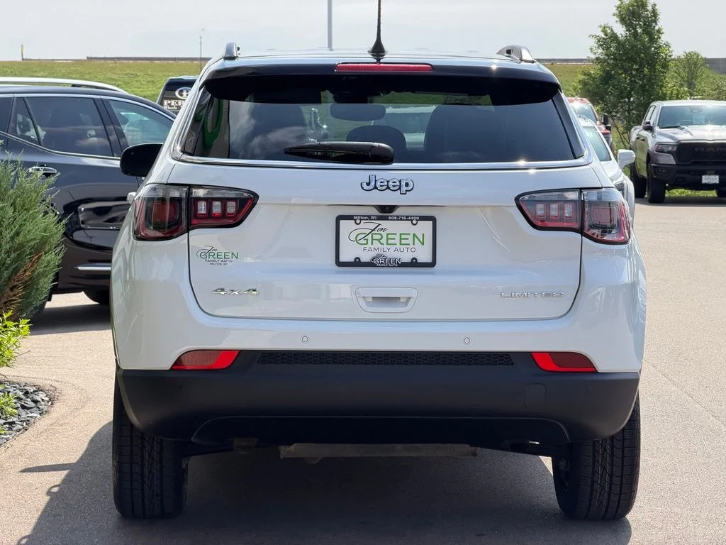 Used 2025 White Jeep Limited image 8
