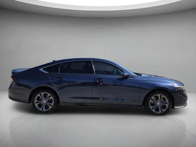 Certified Used 2024 Canyon River Blue Metallic Honda EX image 6