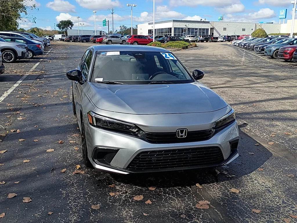 2024 Honda Civic Sedan Sport, photo 4 of 12