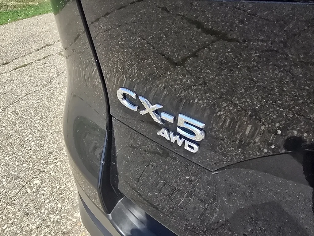 Used 2026 Jet Black Mica Mazda 2.5 S Preferred AWD image 10