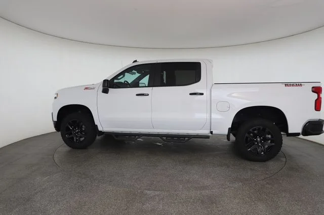 Used 2021 White Chevrolet LT Trail Boss image 12