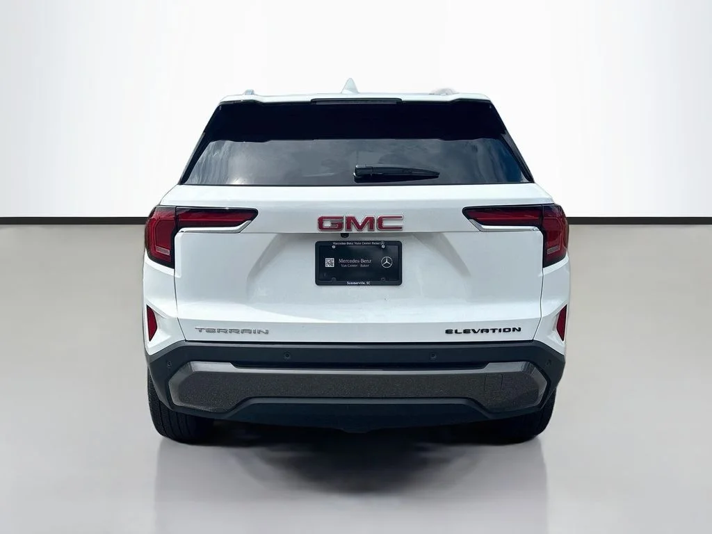 Used 2026 White GMC Elevation image 5