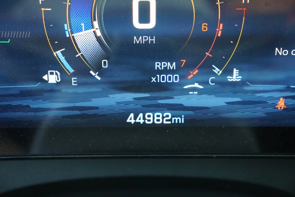 Used 2024 Mosaic Black Metallic Chevrolet RS image 9