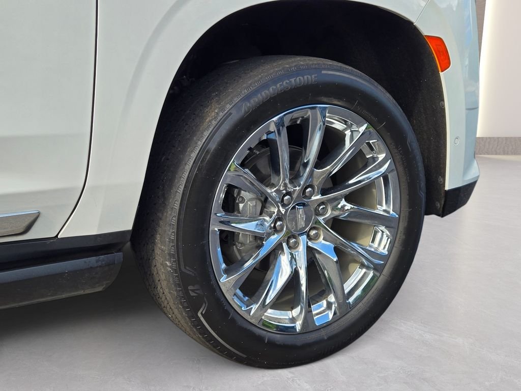 Used 2023 White Cadillac Premium Luxury Platinum image 11