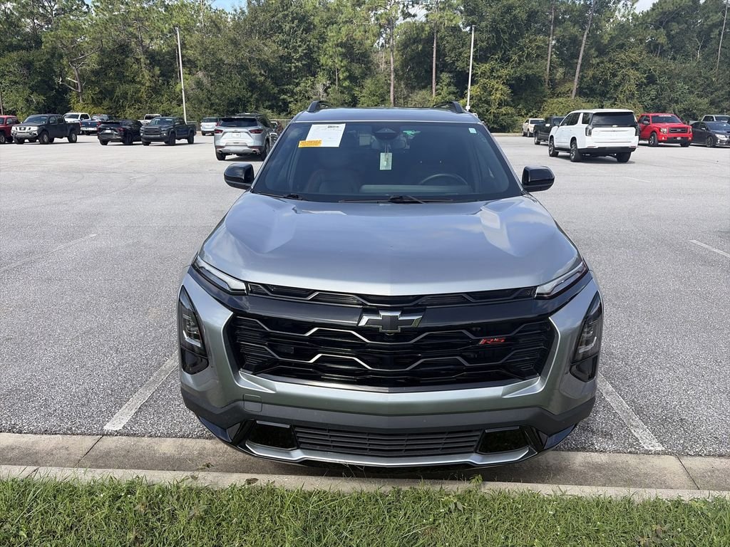 Used 2025 Gray Chevrolet RS image 3