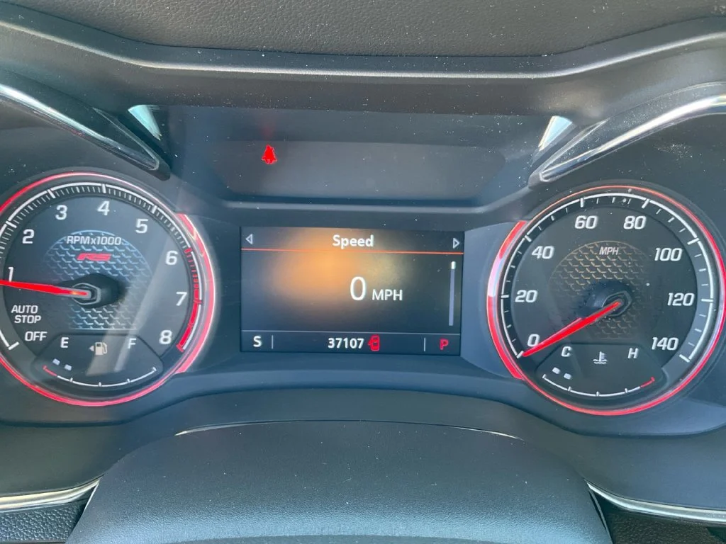 Used 2023 IRIDESCENT PEARL TRICOAT Chevrolet RS image 19