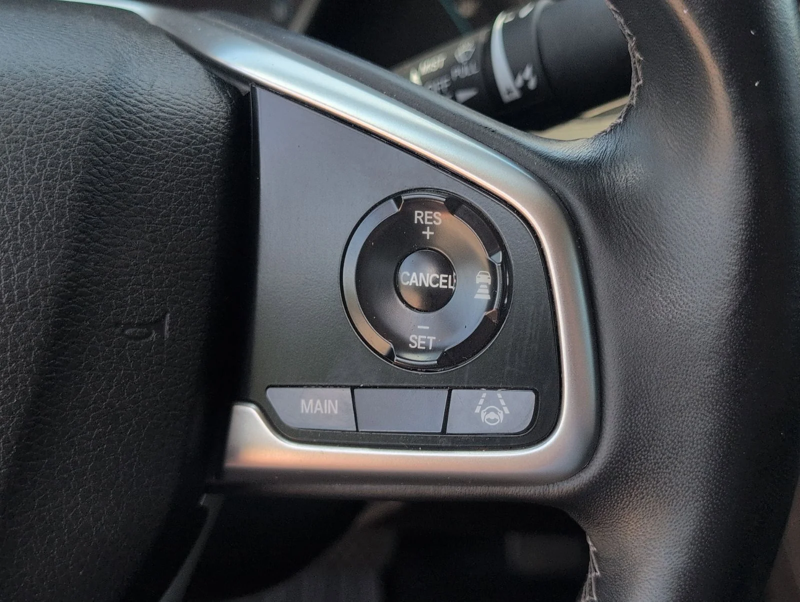 Used 2021  Honda EX-L image 24