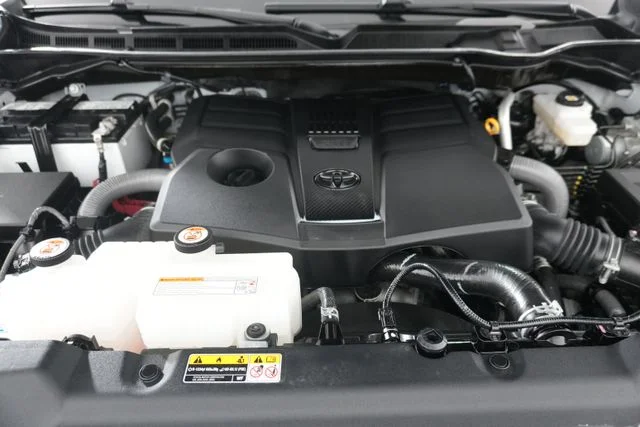 Certified Used 2025 Ice Toyota SR5 image 32