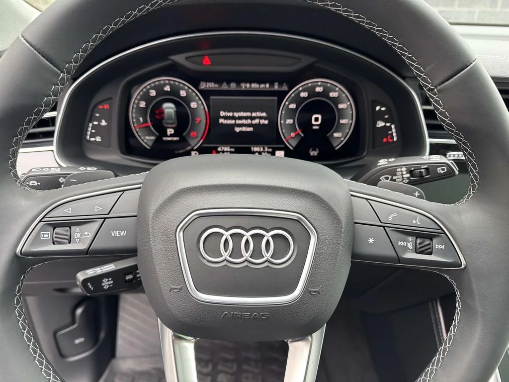 Used 2025  Audi  image 26