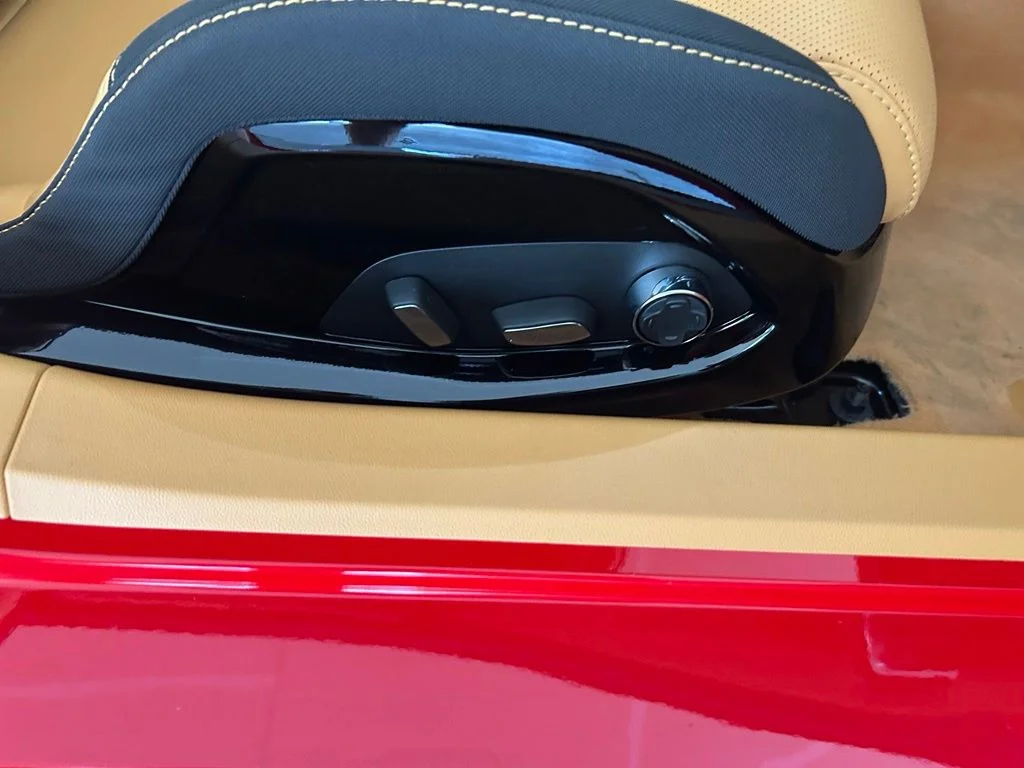 Used 2025 Red Chevrolet Z06 CONV 3LZ image 23