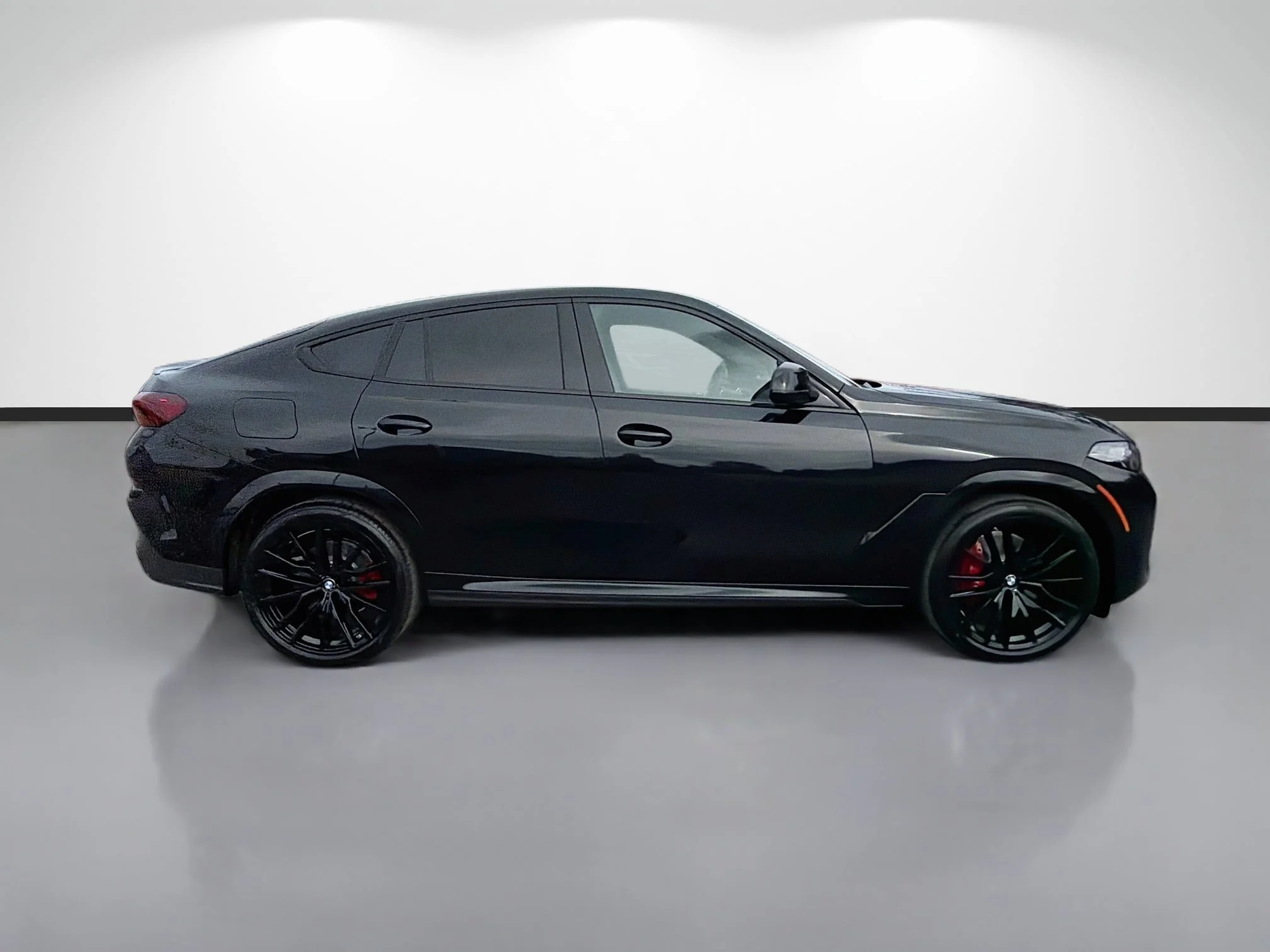 New 2027 Black Sapphire Metallic BMW xDrive40i image 2