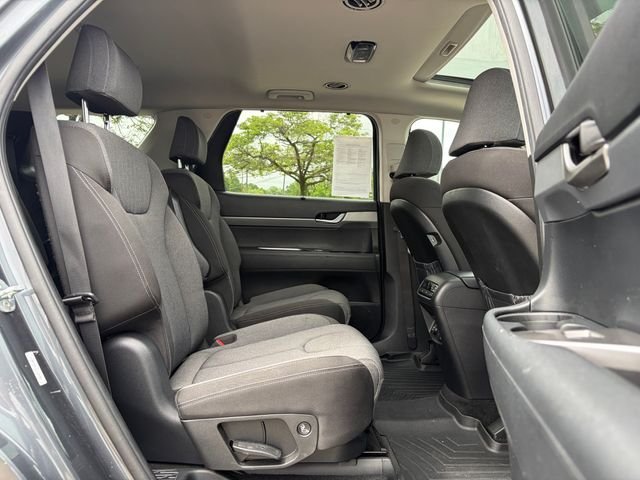 Used 2020 Graphite Hyundai SEL image 11