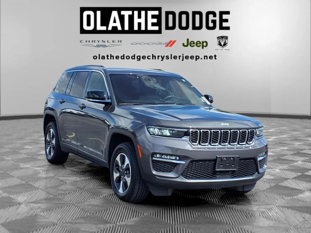 Certified Used 2024 Gray Jeep 4xe image 30