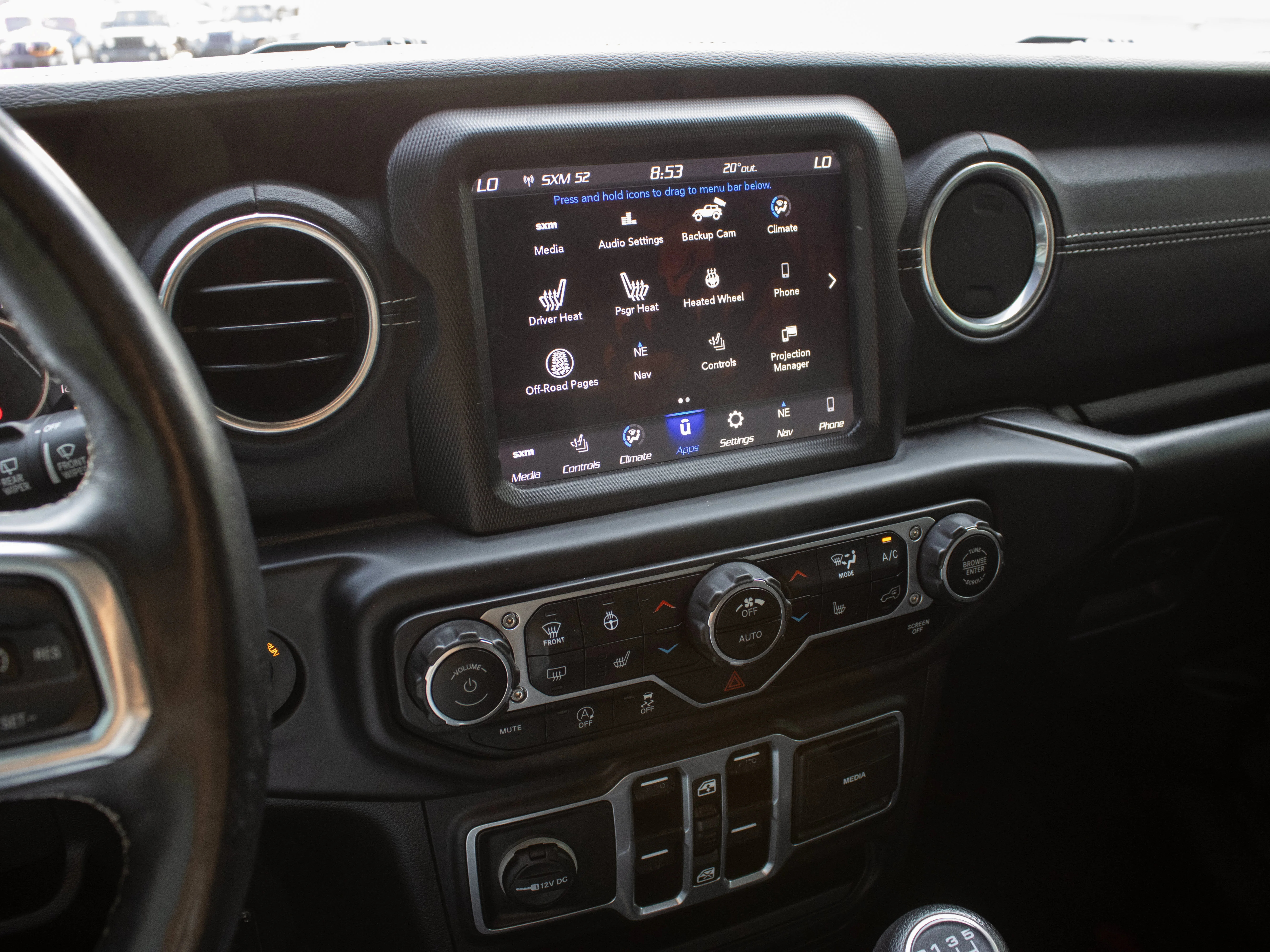 Used 2018 Grey Jeep Sahara* | Leather Seats | Heated Seats & Steering Wheel | 8.4 Navigation | Alpine Premium Audio | image 26