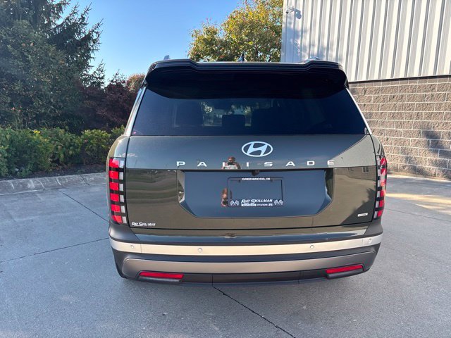 New 2027 Titan Green Pearl Hyundai SEL Premium image 8