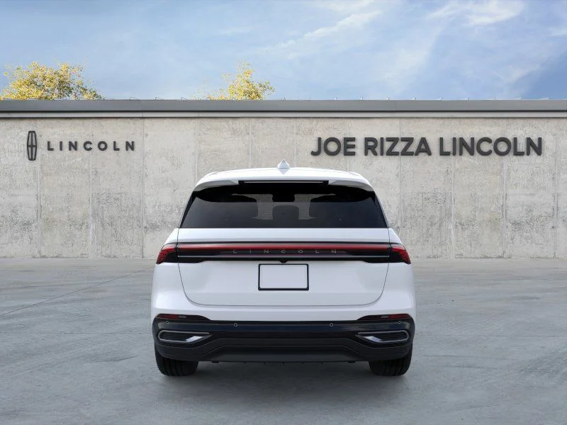 New 2026 White Lincoln Premiere image 5