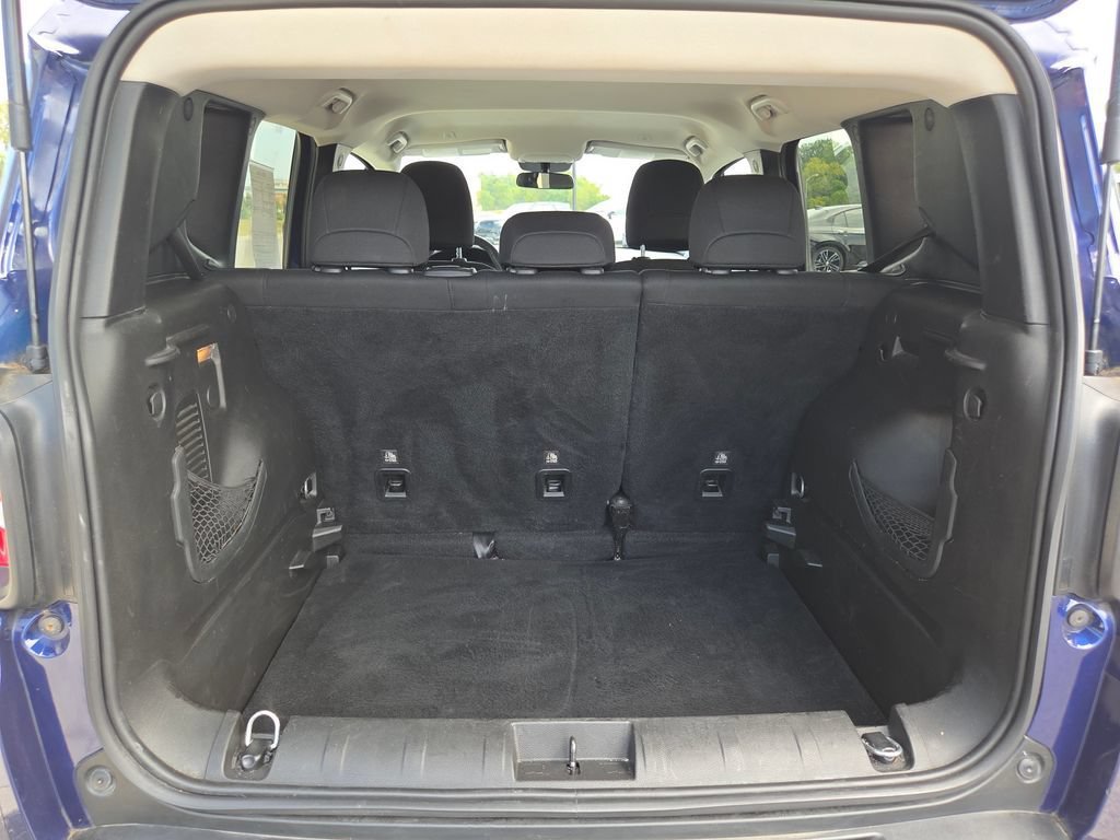 Used 2018 Jetset Blue Jeep Sport image 27