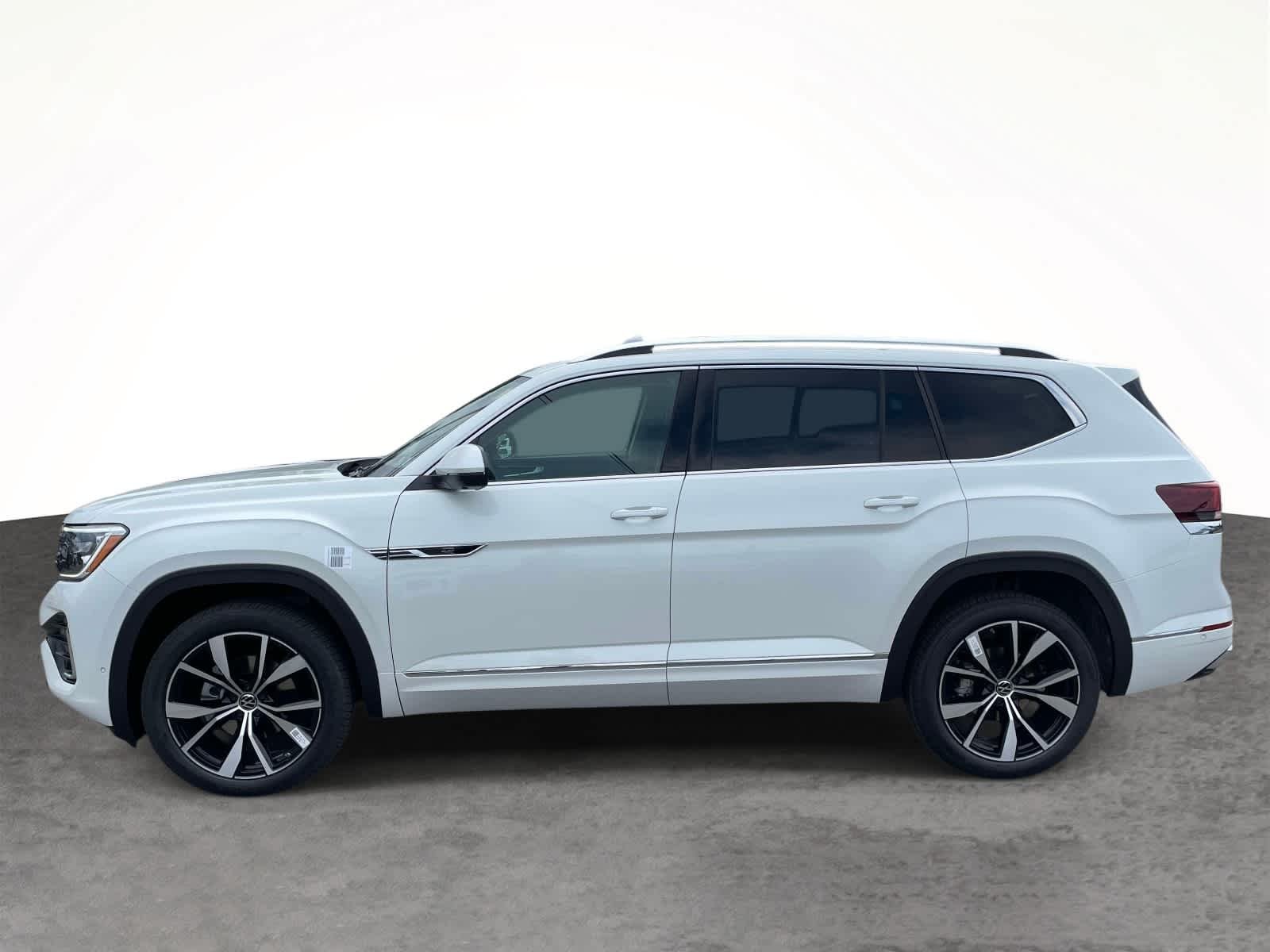 New 2026 Opal White Pearl Volkswagen 2.0T SEL Premium R-Line image 10