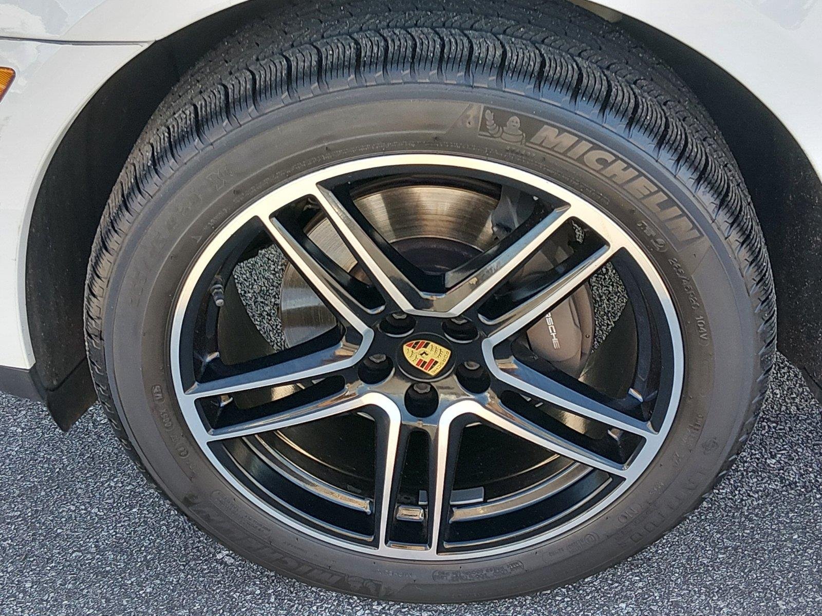 Used 2020 White Porsche  image 11