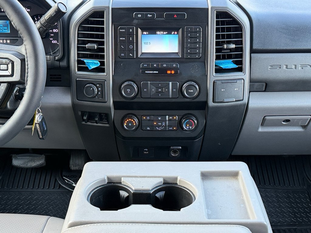 Used 2021 Oxford White Ford XL image 17
