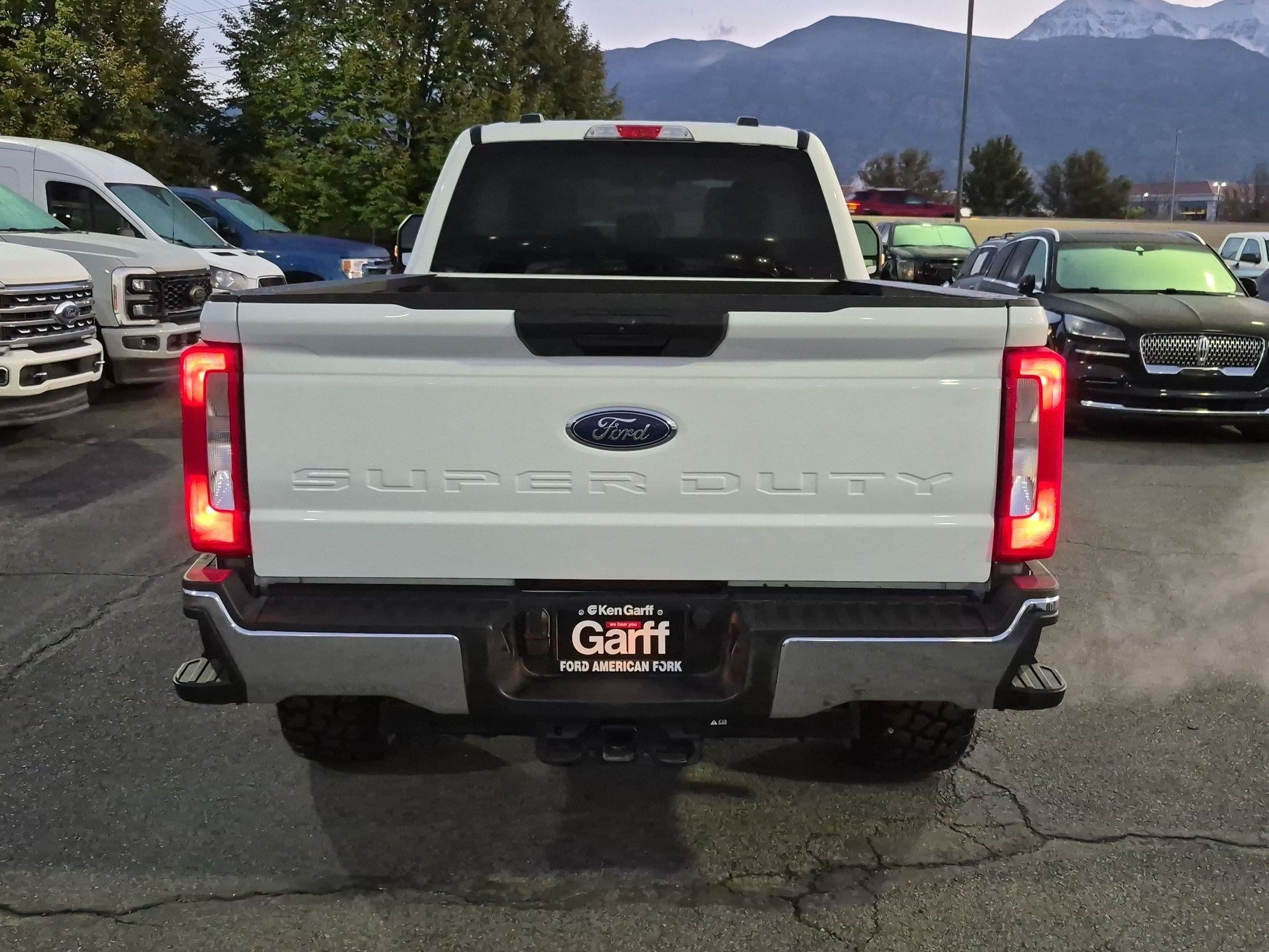 Used 2024 Oxford White Ford XL image 4