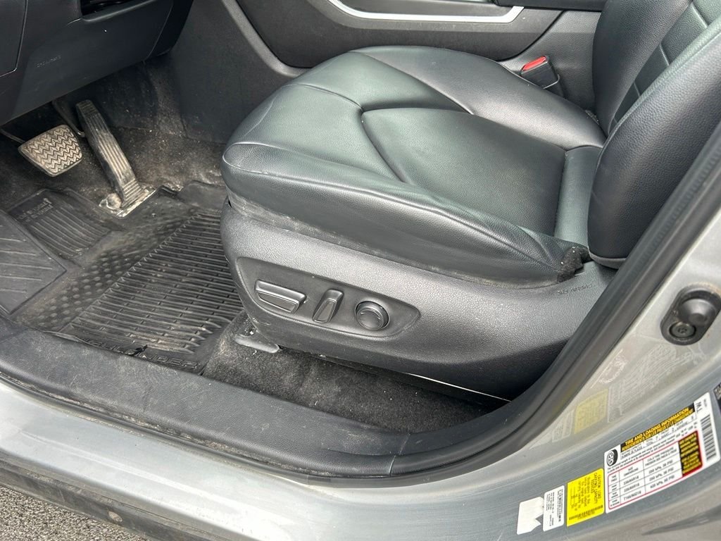 2023 Toyota Highlander XLE - Photo 18
