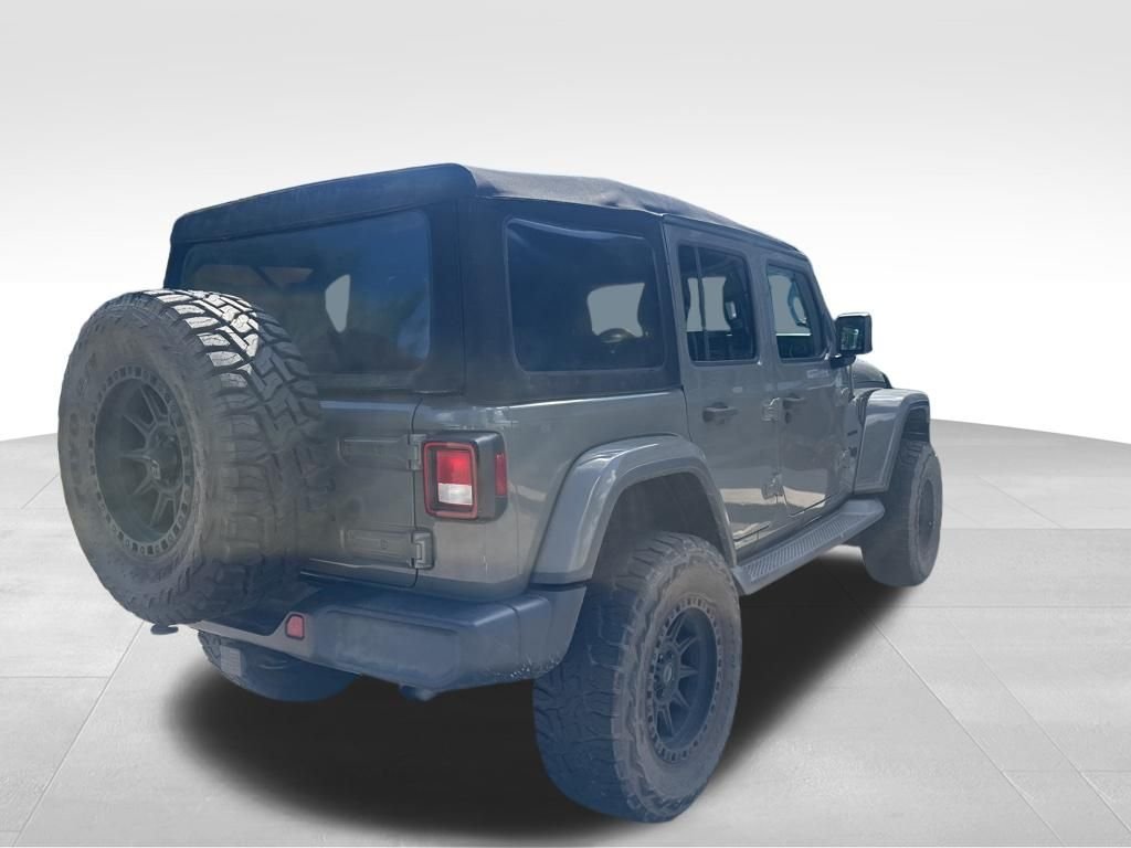 Used 2019 Gray Jeep Unlimited Sahara image 13
