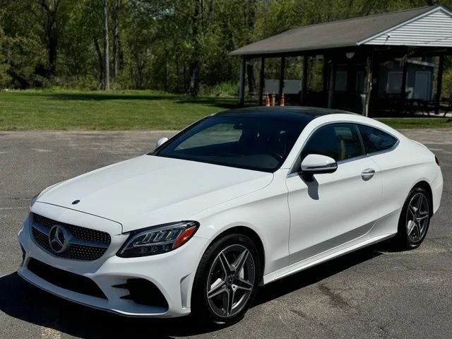 Used 2019  Mercedes-Benz C 300 image 1
