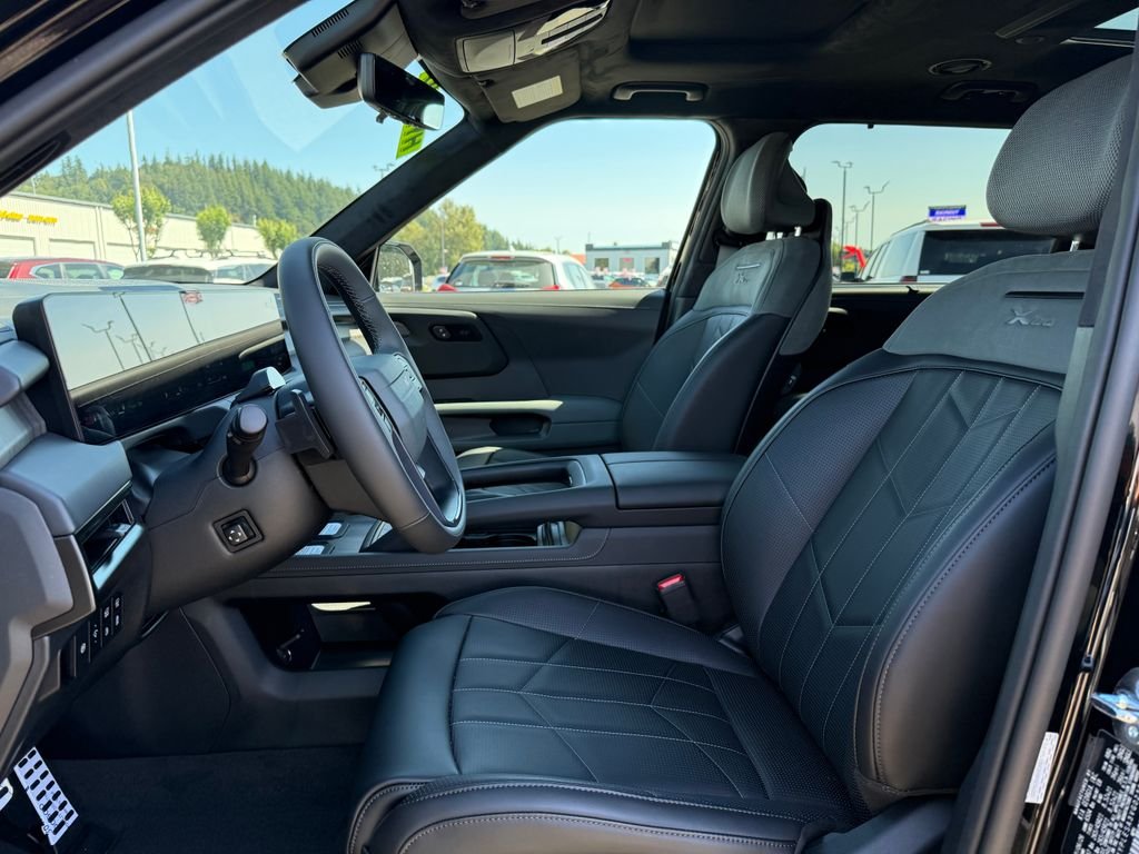New 2027 Ebony Black Kia X-LINE SX PRESTIGE image 16