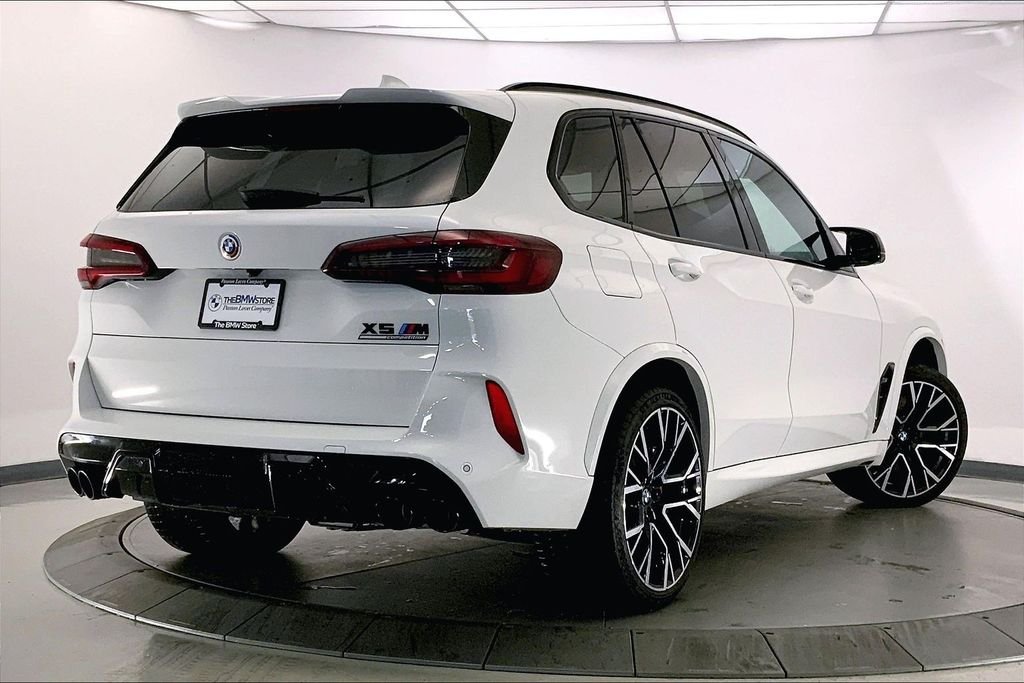 Used 2022 Alpine White BMW  image 12