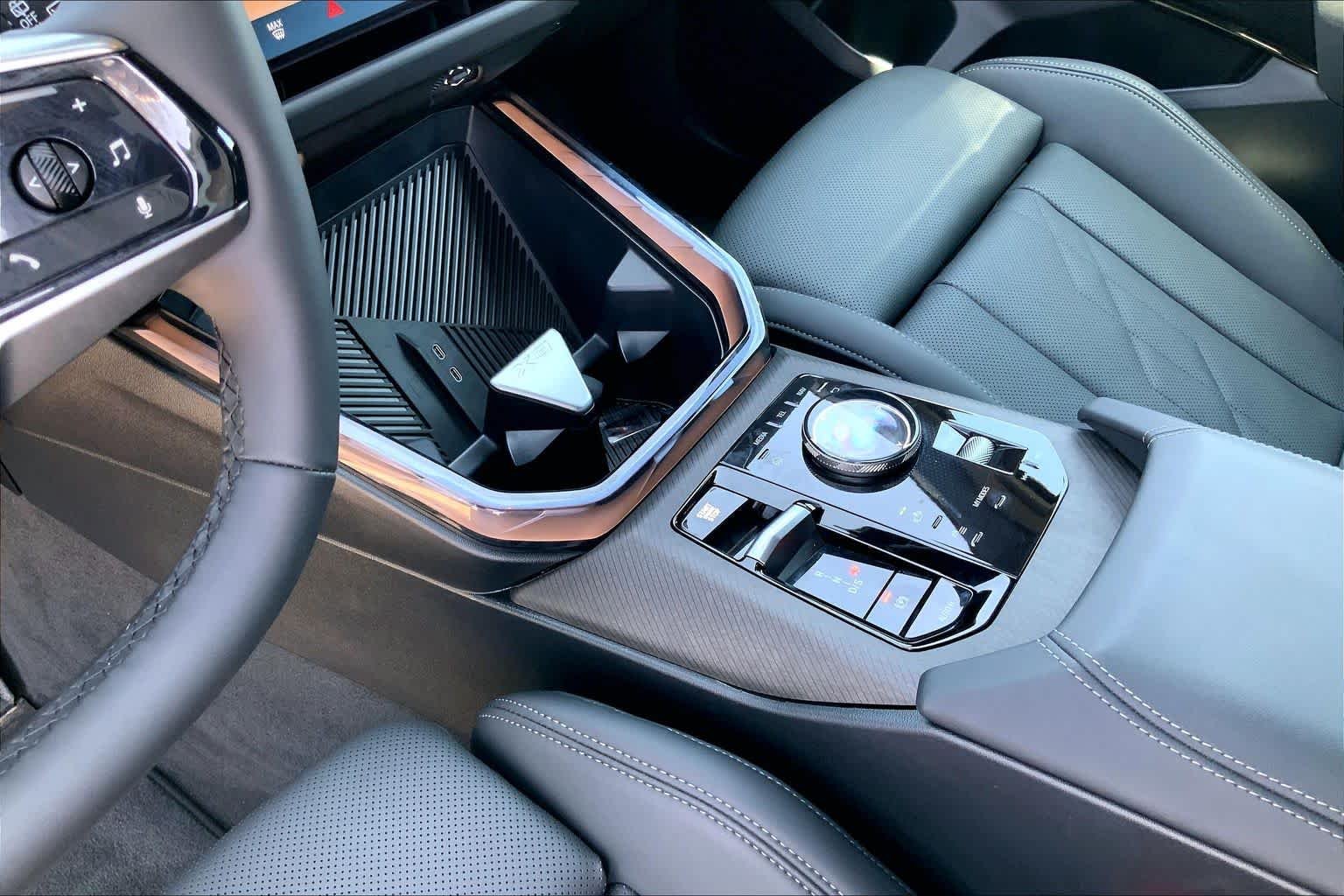2026 BMW X3 30 - Photo 33