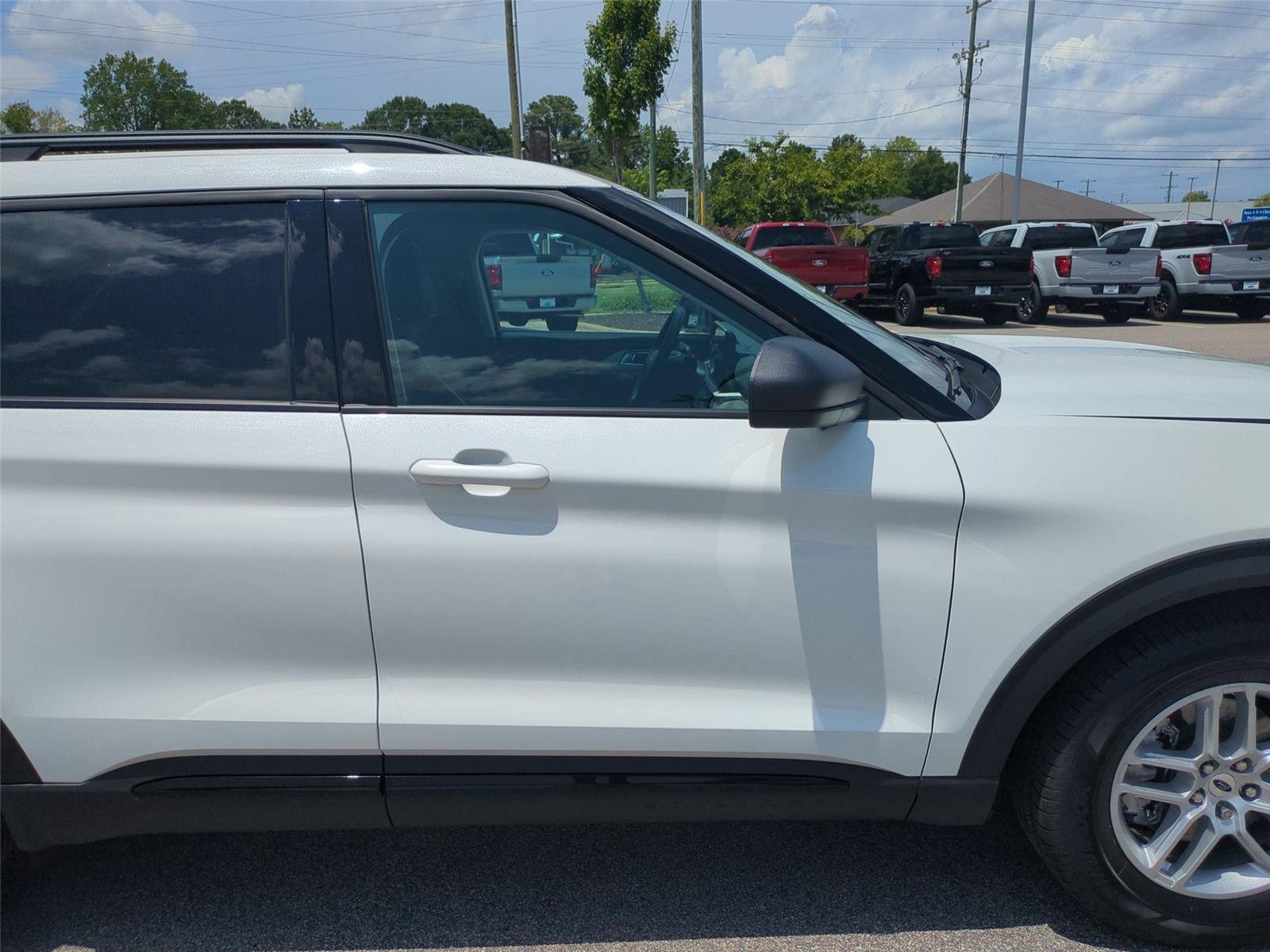 New 2026 Star White Metallic Tri-Coat Ford Active image 38