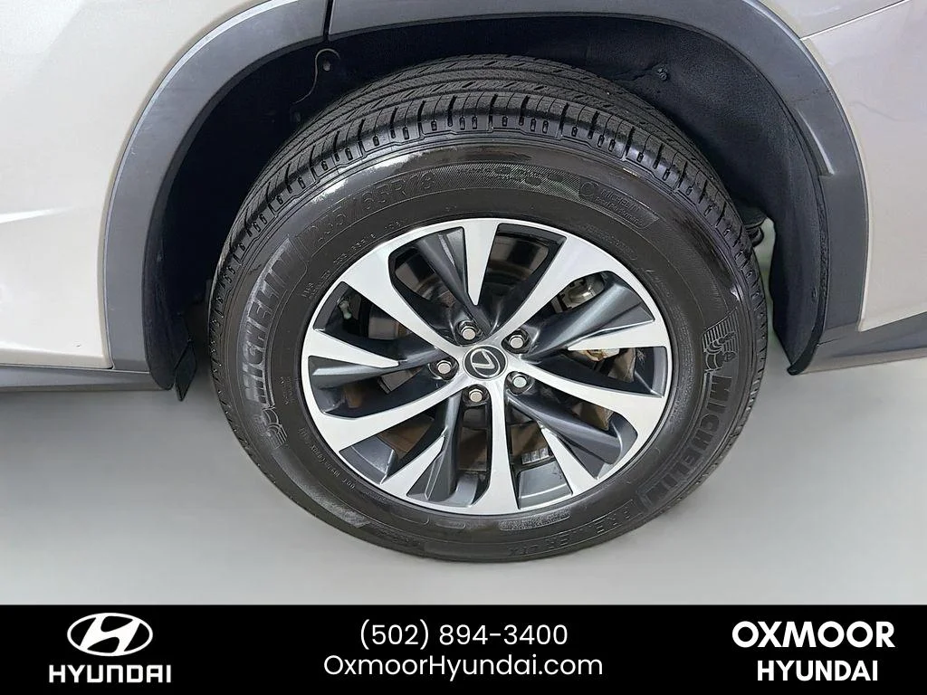Used 2021 Atomic Silver Lexus  image 29