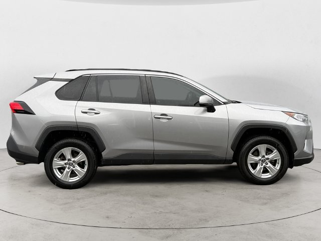 Used 2021 Silver Sky Metallic Toyota XLE image 4