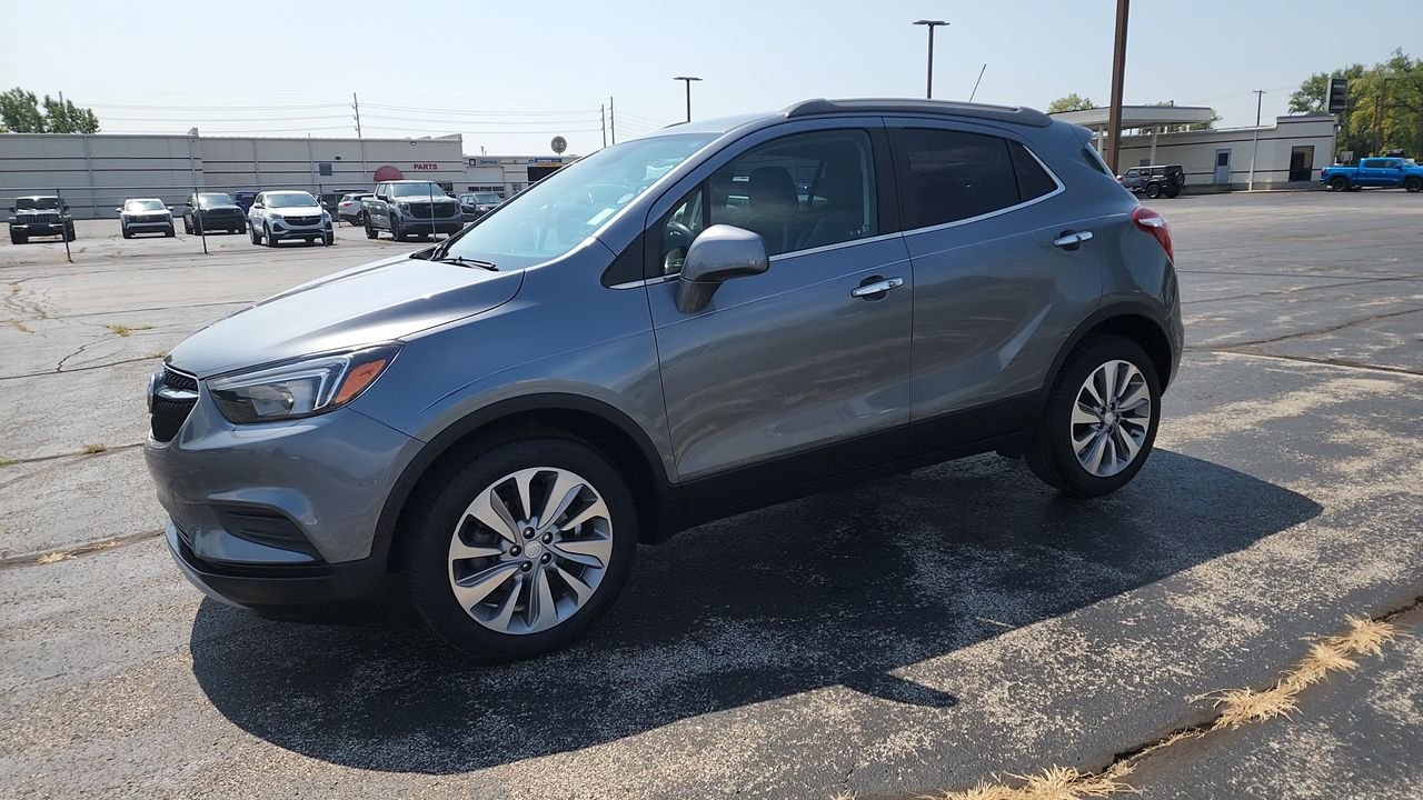 Used 2020 Gray Buick Preferred image 4